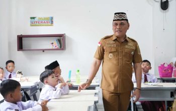 Wali Kota Metro Tinjau Program MBG di Ganjar Agung
